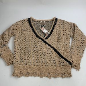 Gimmicks By Buckle Knitted Sweater Sz Small Front cross over Tan Black NEW NWT